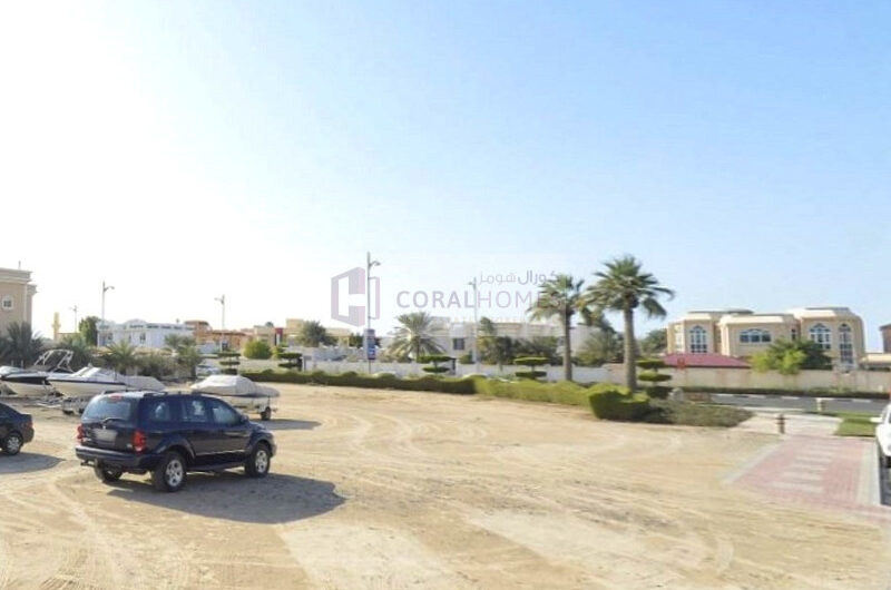 Main Road Commercial Plot With G+1 Permission